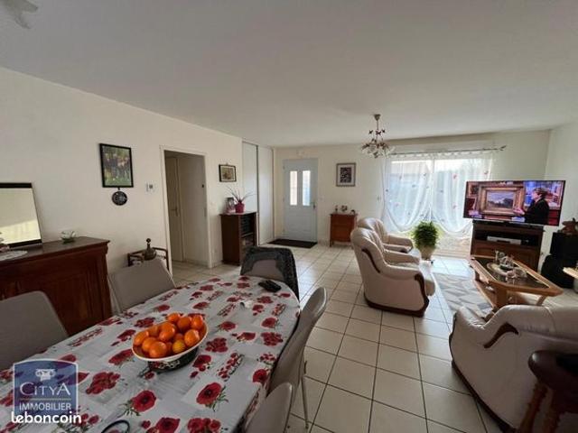 Maison vente à Poitiers, Nieuil-l'espoir