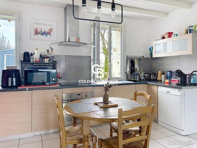 Maison vente à Saint-Jean-d'Angély, Saint-hilaire-de-villefranche