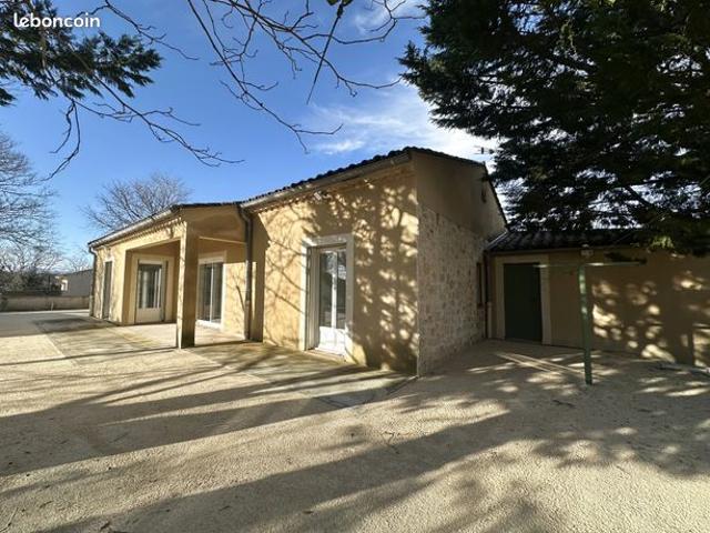 Maison vente à Nîmes, Crespian