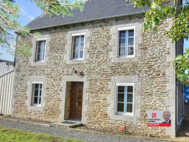 Maison vente à Gwenezhan, Bégard