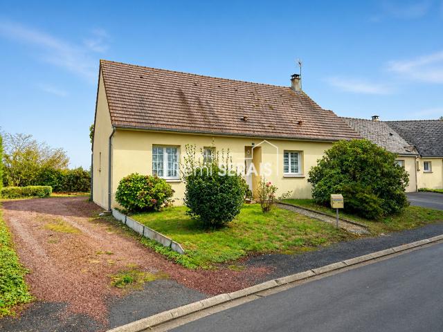 Maison vente à La Courtauderie, Banvou