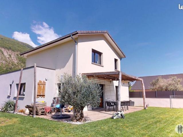 Maison vente à Grenoble, Vif