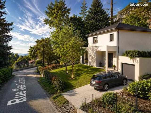 Maison vente à Grenoble, Crolles