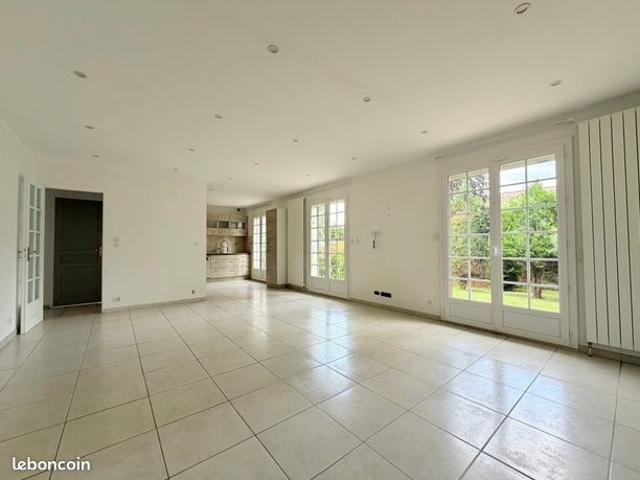 Maison vente à Créteil, Le Plessis-trévise