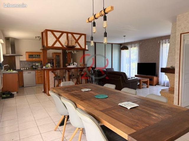 Maison vente à Lesparre-Médoc, Nouvelle-Aquitaine