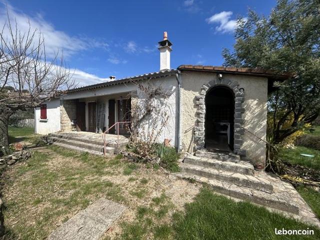 Maison vente à Saint-Flour, Auvergne-Rhône-Alpes