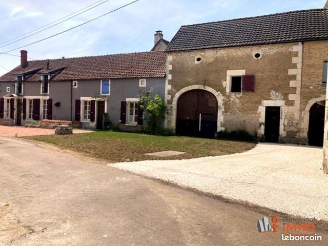 Maison vente à Auxerre, Sougères-en-puisaye