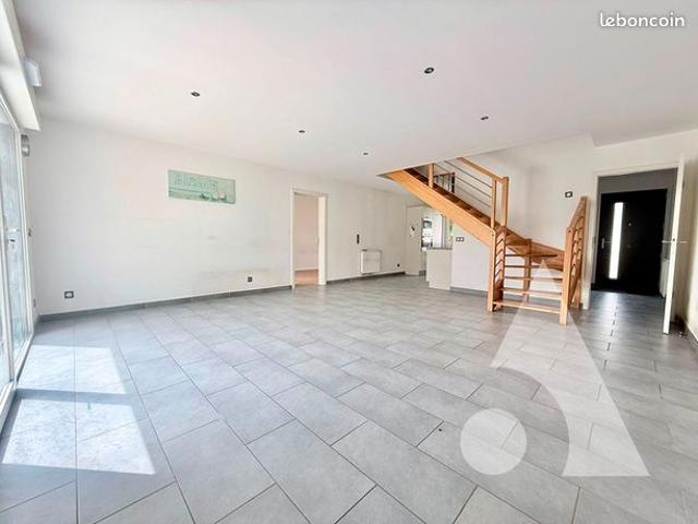 Maison vente à Compiègne, Lacroix-saint-ouen
