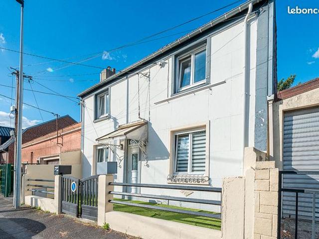 Maison vente à Valenciennes, La Sentinelle