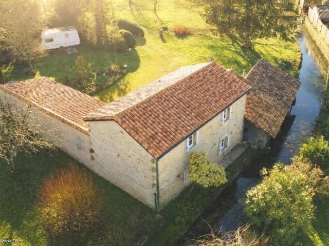 Maison vente à Ruffec, Charente