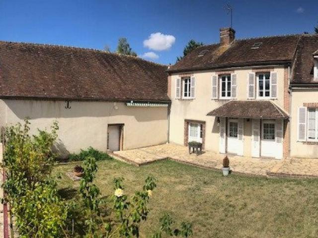 Maison vente à Mortagne-au-Perche, Charencey