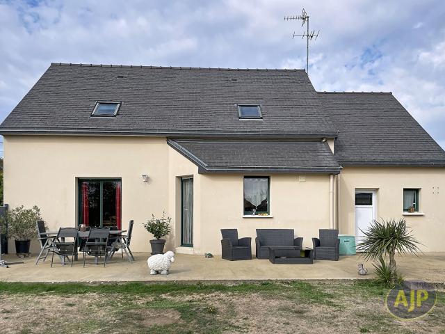 Maison vente à Fouy, Sainte-Marie