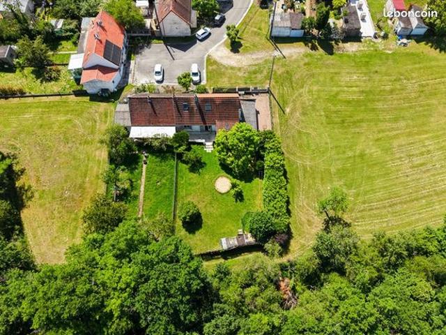 Maison vente à Saint-Amand-Montrond, Venesmes