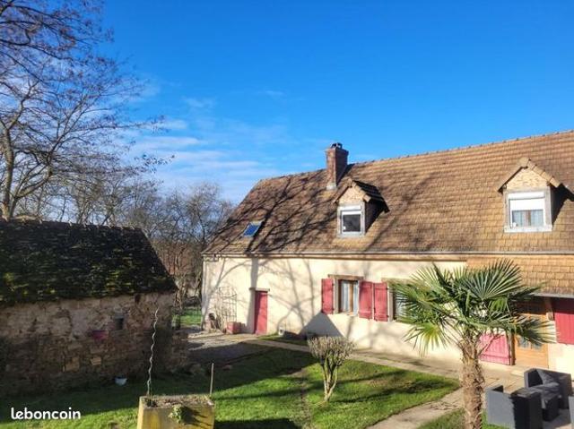 Maison vente à Montluçon, Mesples