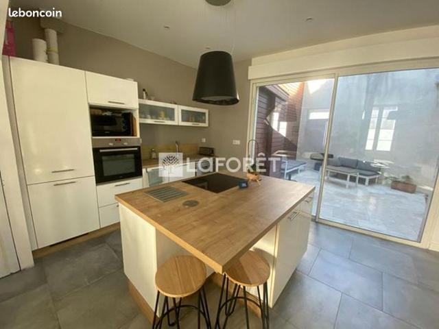 Maison vente à Cognac