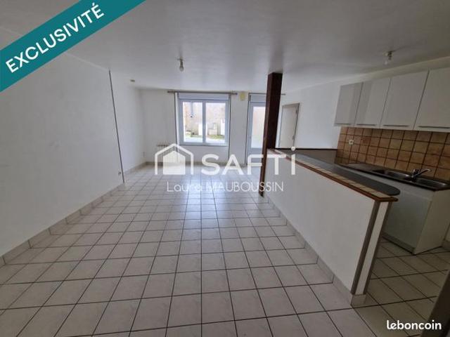 Maison vente à Segré, Candé