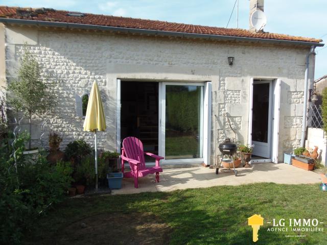Maison vente à Saintes, Chenac-saint-seurin-d'uzet