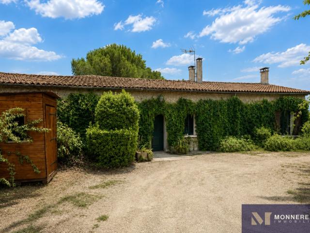 Maison vente à Angoulême, Bouëx
