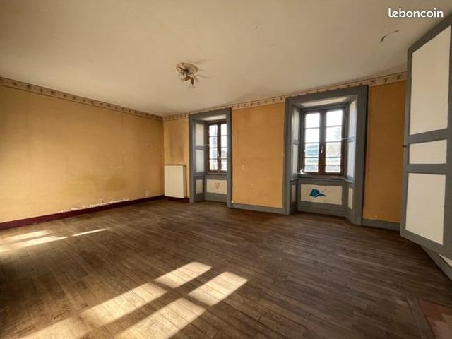 Maison vente à Confolens, Charente