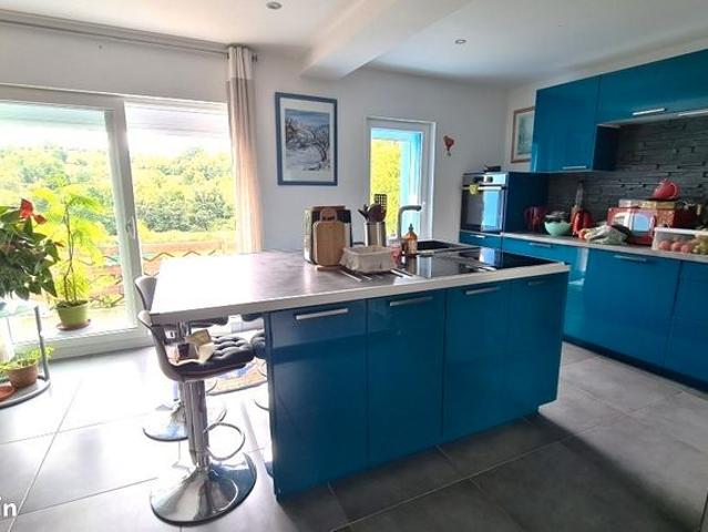 Maison vente à La Pacaudière, Loire