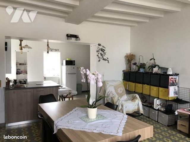 Maison vente à Angers, Tiercé