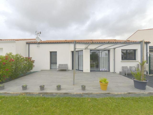 Maison vente à Saintes, Semussac
