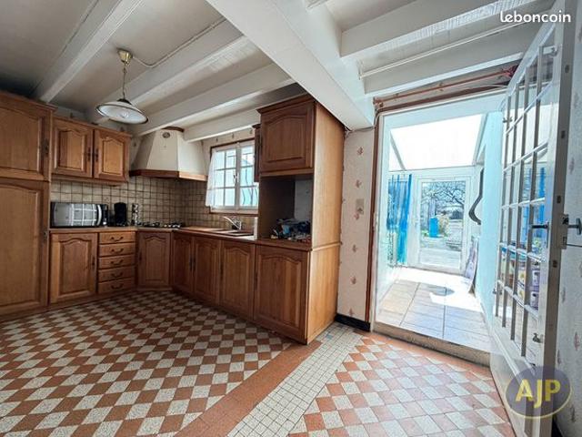 Maison vente à Saintes