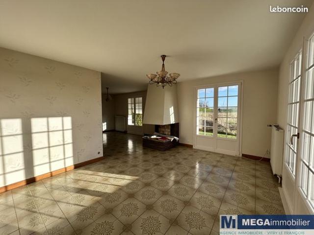 Maison vente à Vitry-le-François, Couvrot