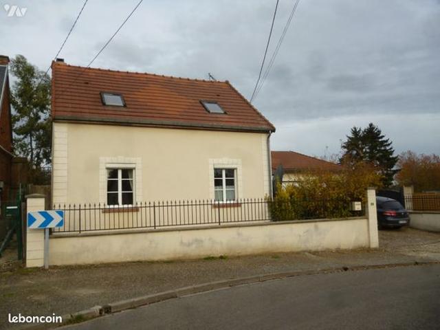 Maison vente à Laon, Travecy