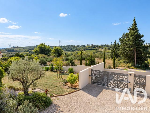 Maison vente à Nîmes, Estézargues