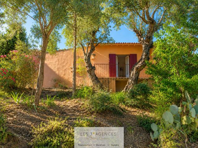 Maison vente à Arrondissement de Draguignan, Cogolin