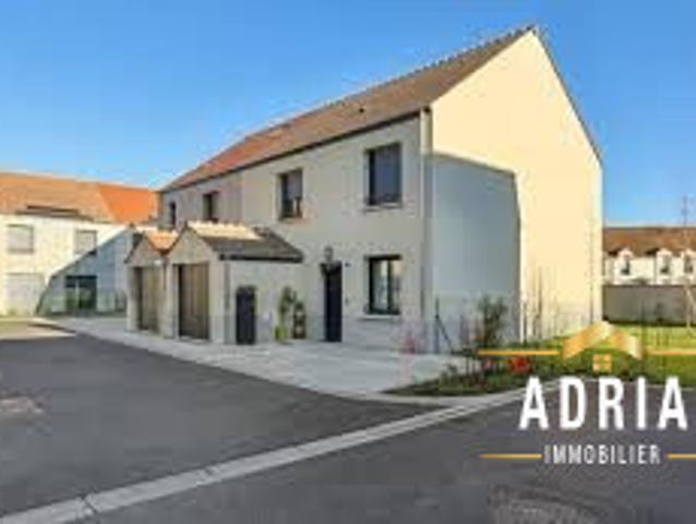 Maison vente à Évry, Champcueil