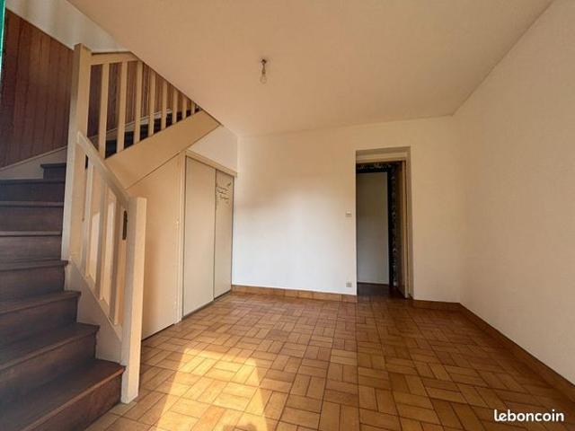 Maison vente à Château-Gontier, Saint-erblon