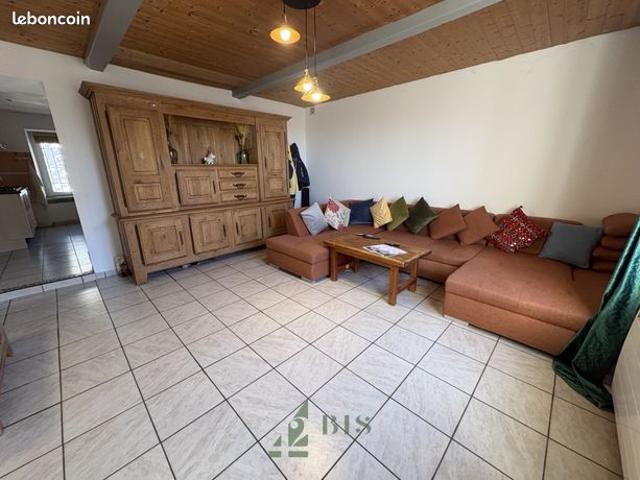 Maison vente à Neulise, Loire