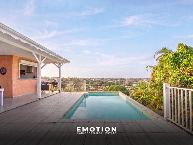 Maison vente à Guadeloupe