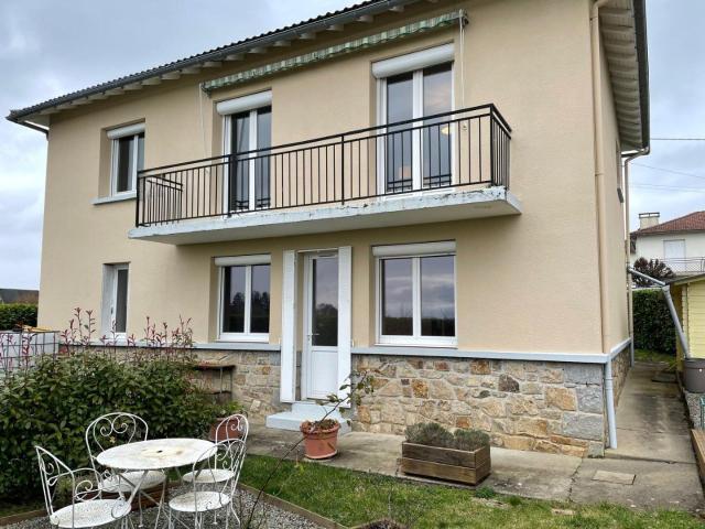 Maison vente à Mauriac, Pleaux