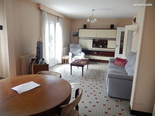 Maison vente à Loches, Cormery