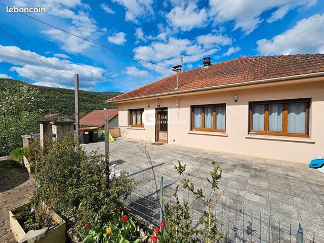 Maison vente à Nantua, Dortan
