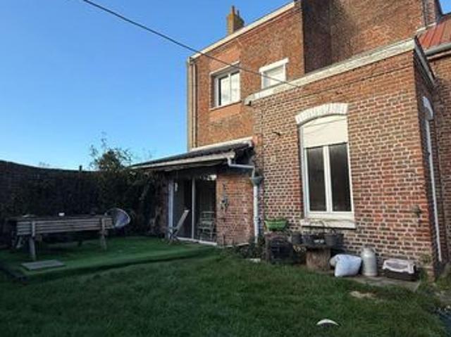 Maison vente à Dunkerque, Staple