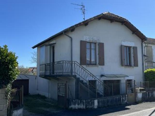 Maison vente à Angoulême, Aignes-et-puypéroux