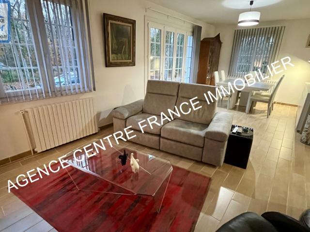 Maison vente à Bourges, Plaimpied-givaudins