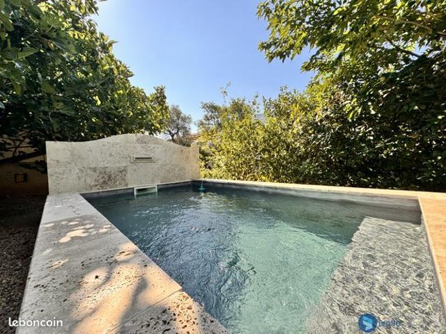 Maison vente à Arrondissement de Toulon, Le Revest-les-eaux
