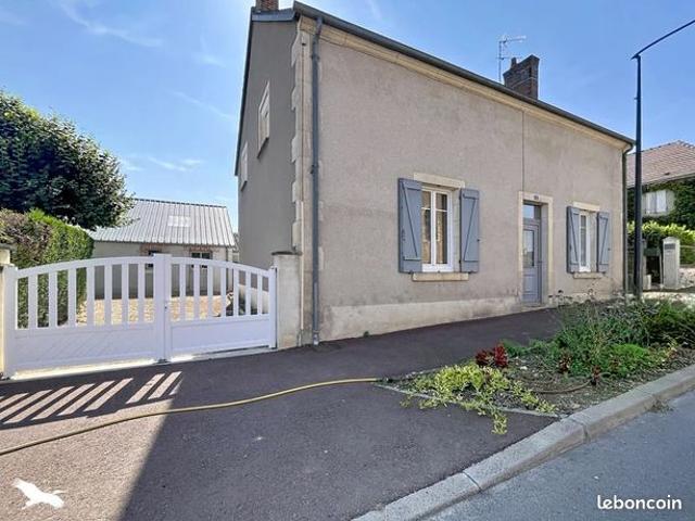 Maison vente à Bourges, Villabon