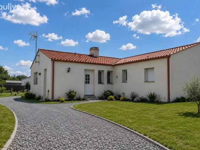 Maison vente à Les Sables-d'Olonne, Bois-de-céné