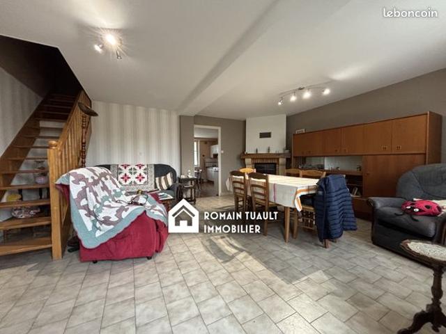 Maison vente à Saint-Aignan-sur-Roë, Mayenne