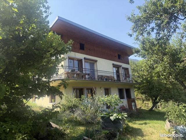 Maison vente à Albertville, Auvergne-Rhône-Alpes