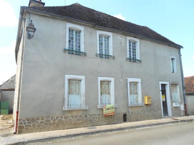 Maison vente à Beaune, Maligny