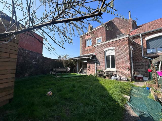 Maison vente à Dunkerque, Staple