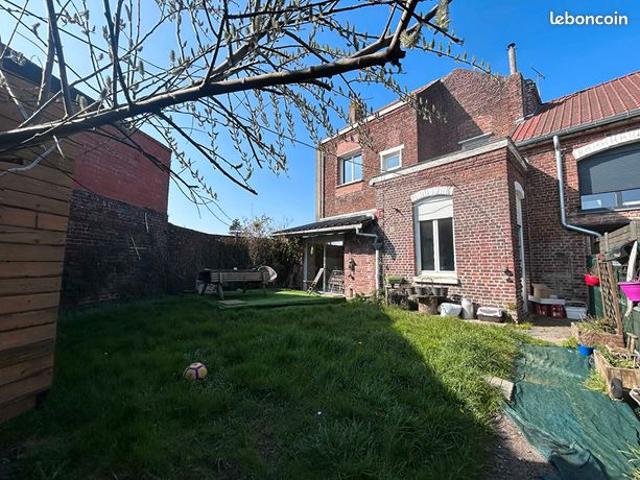 Maison vente à Dunkerque, Staple