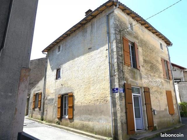 Maison vente à Niort, Chef-boutonne